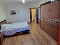 4-бөлмелі пәтер · 200 м² · 6/9 қабат, Бактыгерея Кулманова 1а, бағасы: 500 000 ₸ в Атырау — фото 35