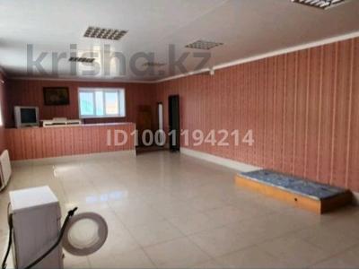 Свободное назначение, офисы, магазины и бутики, склады, салоны красоты, сельское хозяйство, медцентры и аптеки, образование, развлечения, конференц-залы, кабинеты и рабочие места, студии · 100 м² за 250 000 〒 в Петропавловске