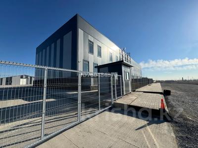 Свободное назначение, офисы, магазины и бутики, склады, общепит, салоны красоты, сельское хозяйство, фитнес и спорт, медцентры и аптеки, образование, развлечения, кабинеты и рабочие места, студии · 3000 м² за 15 млн 〒 в Астане, р-н Байконур