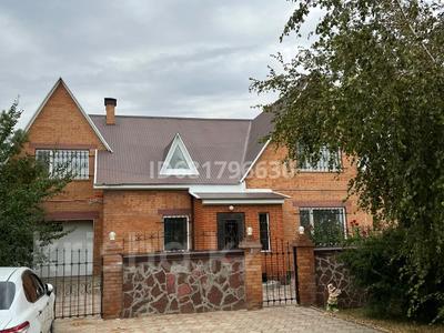 Отдельный дом • 4 комнаты • 220 м² • 12.5 сот., Уральск за 95 млн 〒