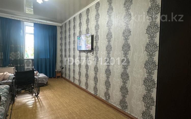 3-комнатная квартира · 70 м² · 2/4 этаж, Баян Байгожина 1 за 14 млн ₸ в Семее — фото 6