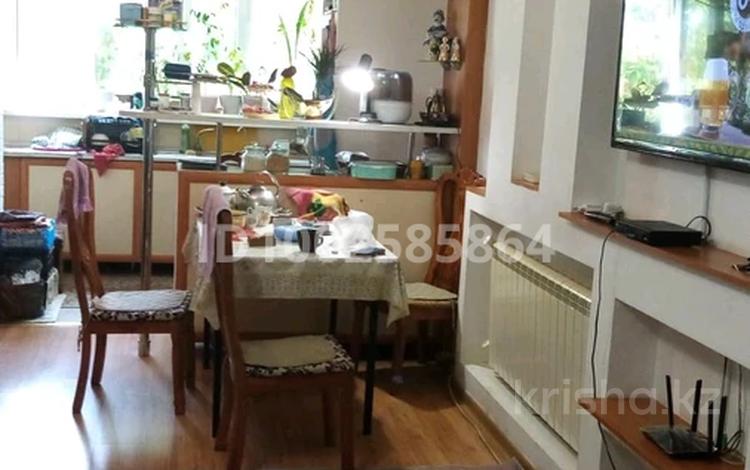 3-комнатная квартира · 94 м² · 3/5 этаж, мкр Жилгородок, Тынышбаева 51 — Жилгородок рынок за 27 млн ₸ в Актобе — фото 2