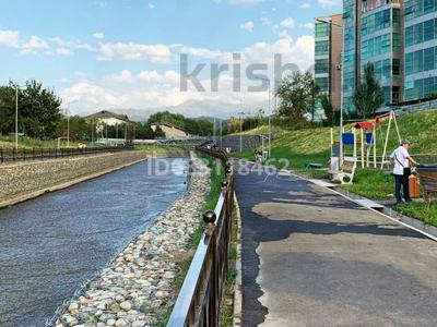 3-комнатная квартира · 115 м² · 3/7 этаж, мкр Горный Гигант, Жамакаева 254/2 за 600 000 ₸ в Алматы, Медеуский р-н