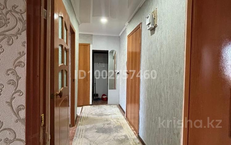 2-комнатная квартира · 64 м² · 4/5 этаж, Абая 128 — Онкология, маг. органик, школа, пожарка, остановка для всех направлений маршрута за 12.5 млн 〒 в Жезказгане — фото 5