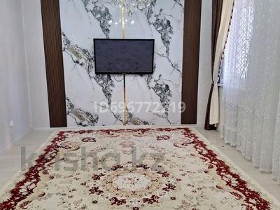 Аренда квартир в Мангистауской обл.: 2-комнатная квартира · 57 м² · 7/7 этаж · помесячно, 35-мкр 8 за 150 000 〒 2-комнатная квартира · 57 м² · 7/7 этаж · помесячно, 35-мкр 8 за 150 000 〒 в Актау