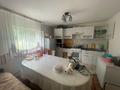 Отдельный дом · 4 комнаты · 60 м² · 9 сот., мкр Калкаман-2, Бегалиева 95 за 90 млн ₸ в Алматы, Наурызбайский р-н