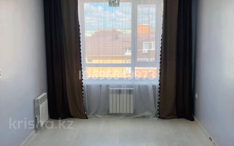 3-бөлмелі пәтер, 92 м², 7/9 қабат ай сайын, Каирбекова 31, бағасы: 350 000 〒 в Костанае — фото 2