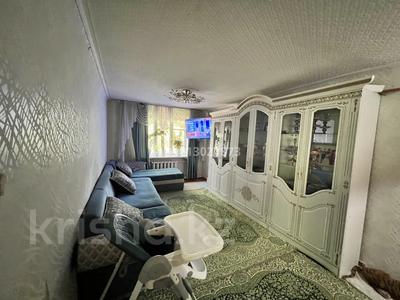5-комнатная квартира · 87 м² · 1/3 этаж, мкр Аулие-Ата, Комратова 217 — На пересечении улиц Комратова — Байзак Батыра. за 19 млн ₸ в Таразе