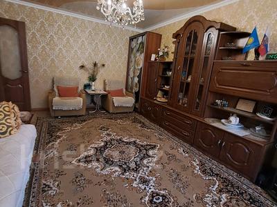 2-комнатная квартира, 52 м², 2/5 этаж, Вострецова 4/1 за 18.5 млн 〒 в Усть-Каменогорске