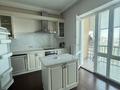 3-комнатная квартира · 150 м², Желтоксан 2/2 за 500 000 ₸ в Астане, Сарыарка р-н