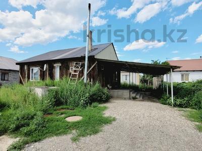 Отдельный дом · 3 комнаты · 85 м² · 6.6 сот., Бобровка, 2 дачи за 10 млн 〒 в Семее