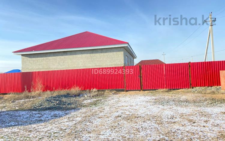 Отдельный дом · 4 комнаты · 130 м² · 9.99 сот., Микрорайон юго-запад 111 за 18 млн 〒 в Пугачеве — фото 8