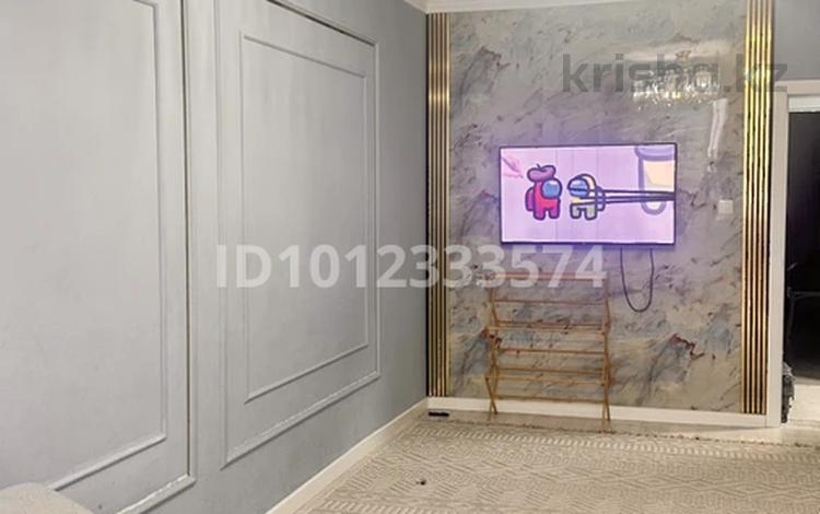 3-бөлмелі пәтер · 70 м² · 4/5 қабат, 6-й мкр. 4, бағасы: 21 млн ₸ в Актау, 18-й мкр  — фото 2