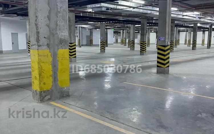 Паркинг • 15 м² • Санжар асфандияров 12 за 20 000 〒 в Астане, Нура р-н — фото 2