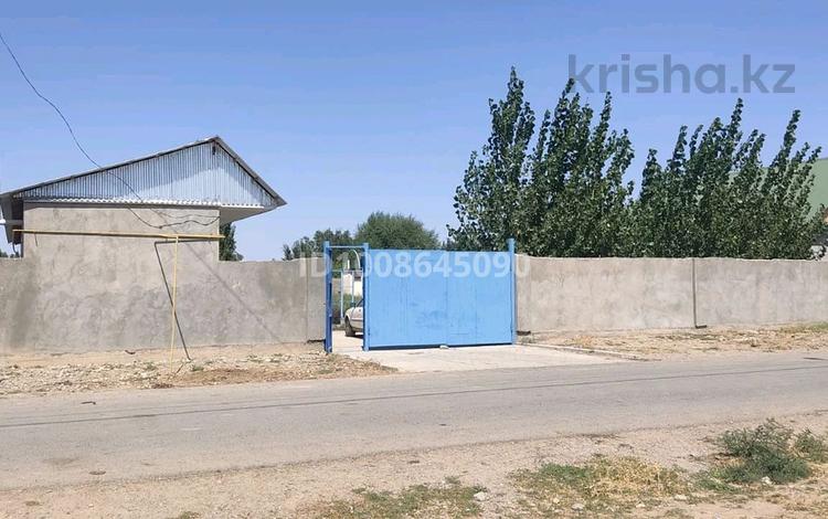 Отдельный дом · 3 комнаты · 90 м², Казбек би 7 за 9.5 млн ₸ в Айша-Биби — фото 2