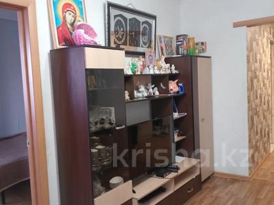 3-комнатная квартира · 50 м² · 2/2 этаж, Тауельсиздик 64 за 15.5 млн ₸ в Затобольске (Тобыле)