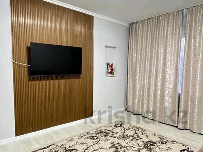 3-бөлмелі пәтер · 86 м² · 3/8 қабат, Макатаева 53 — Валиханова, бағасы: 35 000 ₸ в Алматы, Медеуский р-н