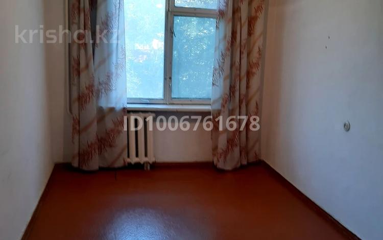 2-комнатная квартира · 45 м² · 3/5 этаж, 3мкр 46 за 16 млн ₸ в Атырау, мкр Авангард-3 — фото 3