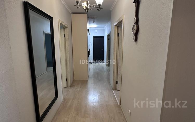 4-комнатная квартира, 108 м², 3/14 этаж, мкр Шубар, сарайшык 5