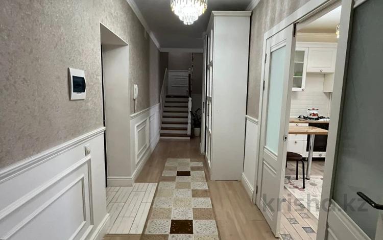 5-комнатная квартира · 150 м² · 5/6 этаж, Алтын Орда за 44 млн 〒 в Актобе — фото 2