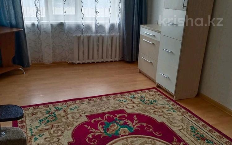 1-комнатная квартира · 32 м² · 1/5 этаж, Абая 62 — Сокол за 110 000 ₸ в Петропавловске — фото 2