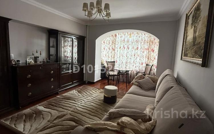 2-комнатная квартира · 74 м² · 2/7 этаж, Аблай хана 74 за 580 000 ₸ в Алматы, Алмалинский р-н — фото 2