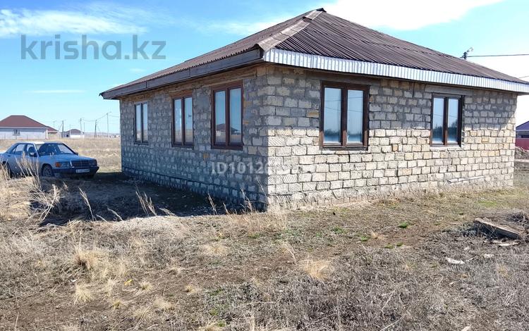 Жеке үй · 4 бөлме · 100 м² · 10 жүзд., Новостройка 24 — Петропавловка Желтауский с/округ, бағасы: 3.9 млн ₸ в Актобе, жилой массив Украинка — фото 2
