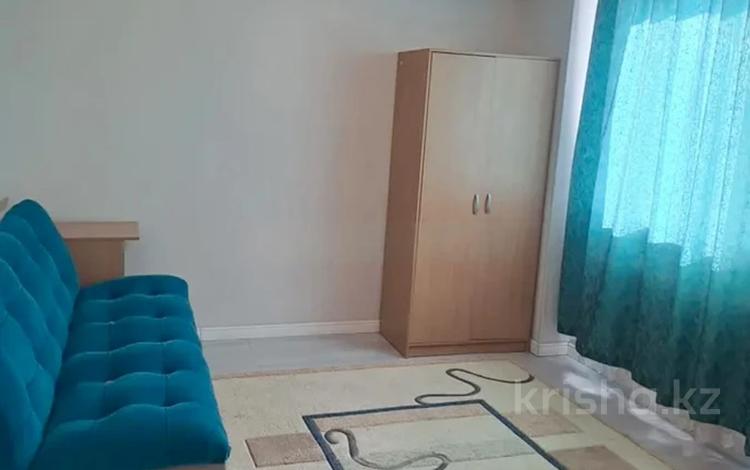 2-комнатная квартира · 60 м² · 9/9 этаж, Маншук Маметова 2/1 за 250 000 ₸ в Астане, Нура р-н — фото 9