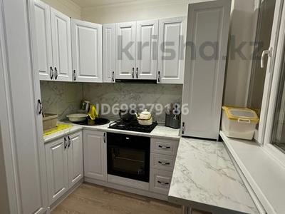 Продажа квартир в Атырауской обл.: 2-комнатная квартира · 62 м², мкр Нурсая, Таумыша Жумагалиева 17А — Блок 1 за 27 млн 〒 2-комнатная квартира · 62 м², мкр Нурсая, Таумыша Жумагалиева 17А — Блок 1 за 27 млн 〒 в Атырау
