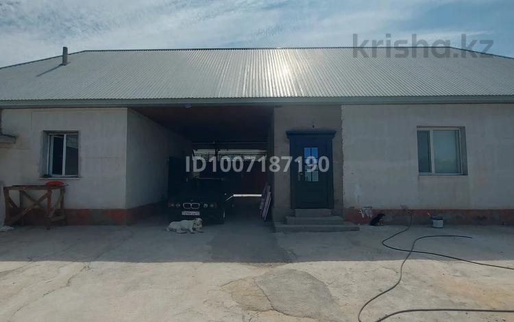 Отдельный дом · 10 комнат · 200 м² · 9 сот., мкр Жайлау за 32 млн ₸ в Шымкенте, Абайский р-н — фото 2
