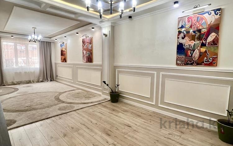 3-бөлмелі пәтер · 93.7 м² · 2/9 қабат, бектурова 4/2, бағасы: 62 млн ₸ в Астане, Есильский р-н — фото 2