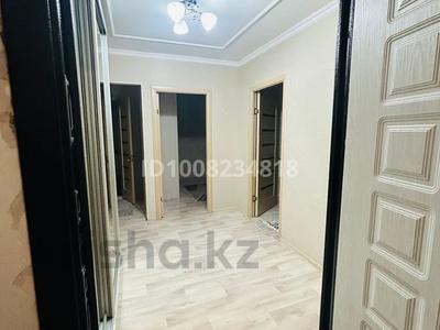 3-комнатная квартира · 68 м² · 3/9 этаж, мкр 11 2 — Шайкенова за 230 000 〒 в Актобе