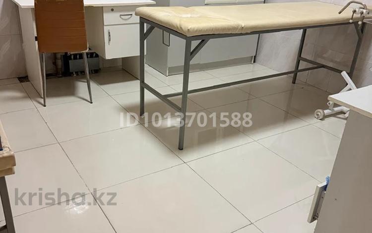 Медцентры и аптеки · 18 м² за 70 000 ₸ в Шымкенте, Каратауский р-н — фото 2