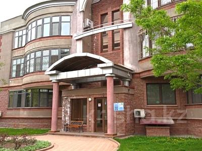 Продажа квартир в Алматы: 7-комнатная квартира · 392.9 м² · 2/3 этаж, Мкр. Ботанический сад 16 за ~ 449 млн 〒 7-комнатная квартира · 392.9 м² · 2/3 этаж, Мкр. Ботанический сад 16 за ~ 449 млн 〒 в Алматы, Бостандыкский р-н