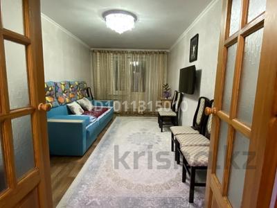3-комнатная квартира · 68 м² · 5/5 этаж, штурманская 1/7 — район старый аэропорт, авторынок за 22 млн ₸ в Караганде, Казыбек би р-н