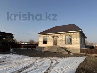 Отдельный дом · 4 комнаты · 140 м² · 10 сот., 9а микрорайон 55/3 за 25 млн 〒 в Темиртау