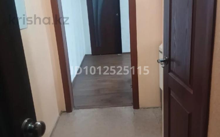 2-бөлмелі пәтер · 43.6 м² · 3/4 қабат, Локомотивная 61 — ДК Молодежи, бағасы: 12 млн ₸ в Уральске — фото 2