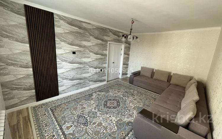 3-бөлмелі пәтер · 74 м² · 10/12 қабат, Абая 159а, бағасы: 250 000 ₸ в Таразе — фото 2