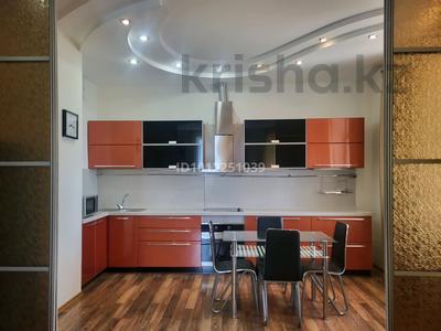 2-комнатная квартира · 90 м² · 9/17 этаж, Торайгырова 1/3 за 450 000 ₸ в Павлодаре