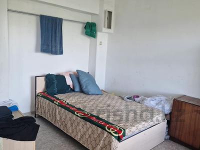 1-комнатная квартира · 22.1 м² · 5/5 этаж, Максима Горького 102/2 — Школа №10 за 8 млн 〒 в Павлодаре