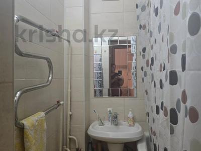 2-комнатная квартира · 45 м² · 5/5 этаж, Наурызбай батыра 18 за 300 000 ₸ в Алматы, Алмалинский р-н