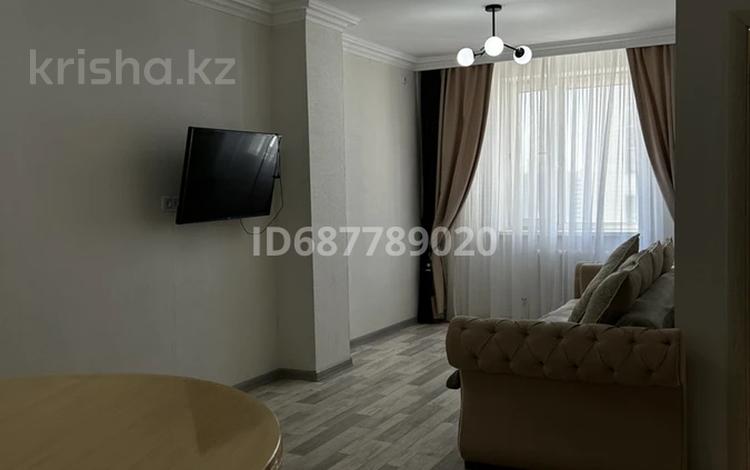3-комнатная квартира, 75 м² посуточно, Алматы 13 за 15 000 〒 в Астане, Есильский р-н — фото 9