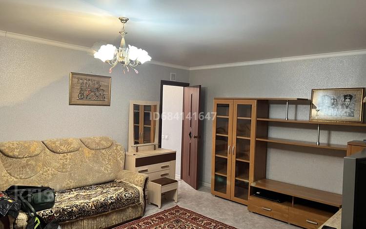 3-комнатная квартира · 48 м² · 5/5 этаж, Майкудук, 12й микрорайон 5 за 145 000 ₸ в Караганде, Алихана Бокейханова р-н — фото 34