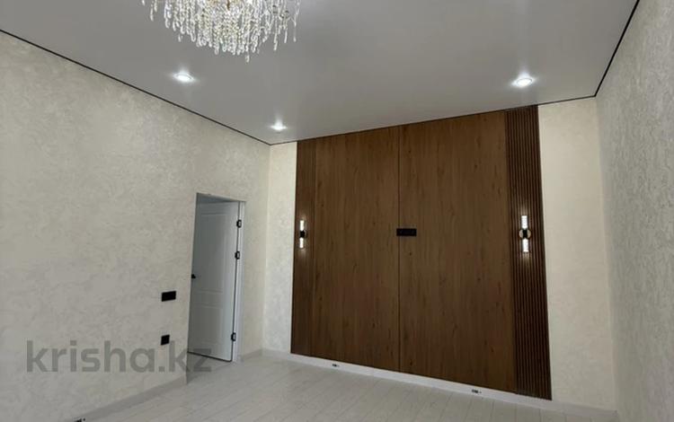 2-бөлмелі пәтер · 70 м² · 2/7 қабат, 41-й мкр 21, бағасы: 23 млн ₸ в Актау — фото 2