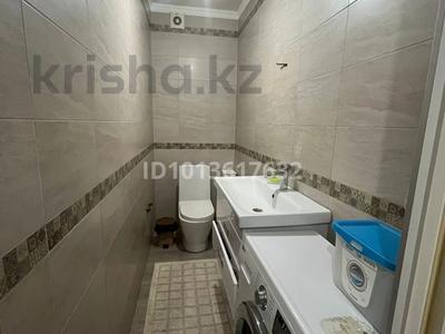3-комнатная квартира · 108 м² · 4/13 этаж, мкр Аксай-5, Садвакасова 3б за 75 млн ₸ в Алматы, Ауэзовский р-н