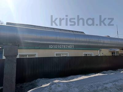 Отдельный дом · 3 комнаты · 58.1 м² · 10 сот., Заводская 77 — Старого АДК за 10 млн 〒 в Усть-Каменогорске, Ульбинский