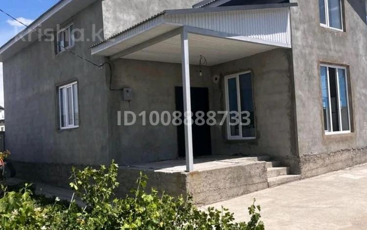 Жеке үй · 4 бөлме · 130 м² · 4 жүзд., Бармақ ақын көшесі 24 а — 15 мкр, Бүркіталы мектептің арты, бағасы: 33 млн ₸ в Таразе — фото 3