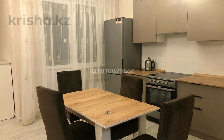 1-комнатная квартира · 38 м² · 11/12 этаж, Е-22 2 — E-51 за 180 000 〒 в Астане, Нура р-н — фото 2