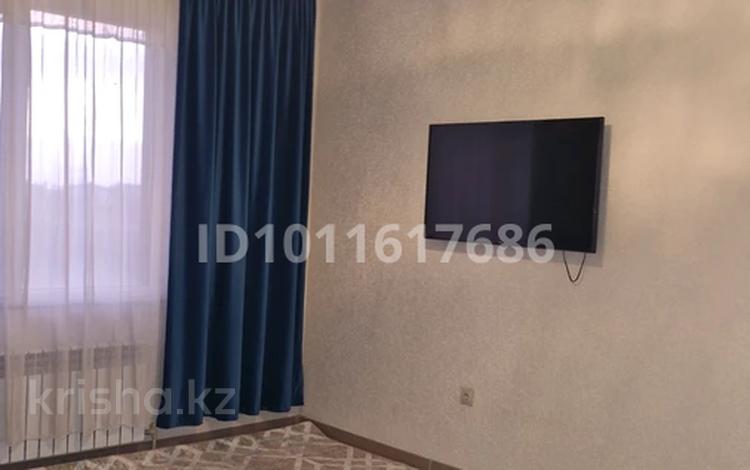 2-бөлмелі пәтер · 68 м² · 6/10 қабат, Куаныша Толеметова 50/6, бағасы: 230 000 ₸ в Шымкенте, Абайский р-н — фото 2