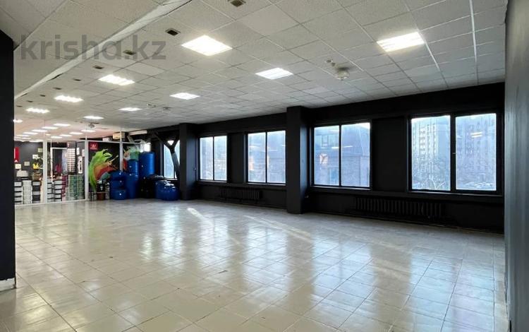 Свободное назначение, офисы, магазины и бутики · 120 м² за 300 000 ₸ в Уральске — фото 13